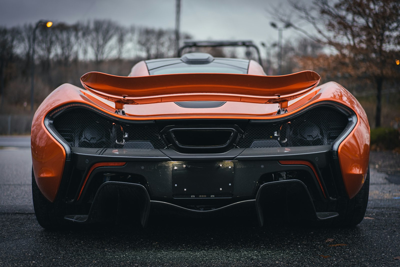 McLaren in papaya orange